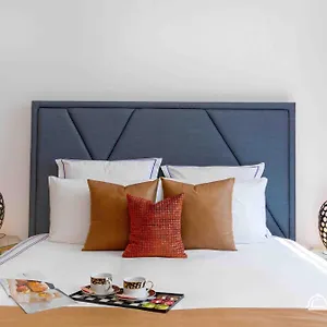 شقة Dream Apartments- West Wharf Tower Canal View, دبي